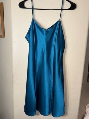 Sophia by Delicates Teal Satin Slip Dress Chemise Nightgown NWT Small Adjustable